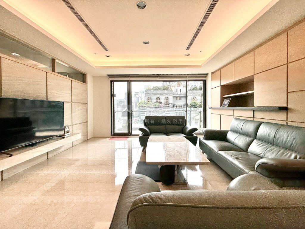 寶輝市政七期歌劇院景觀房屋室內格局與周邊環境