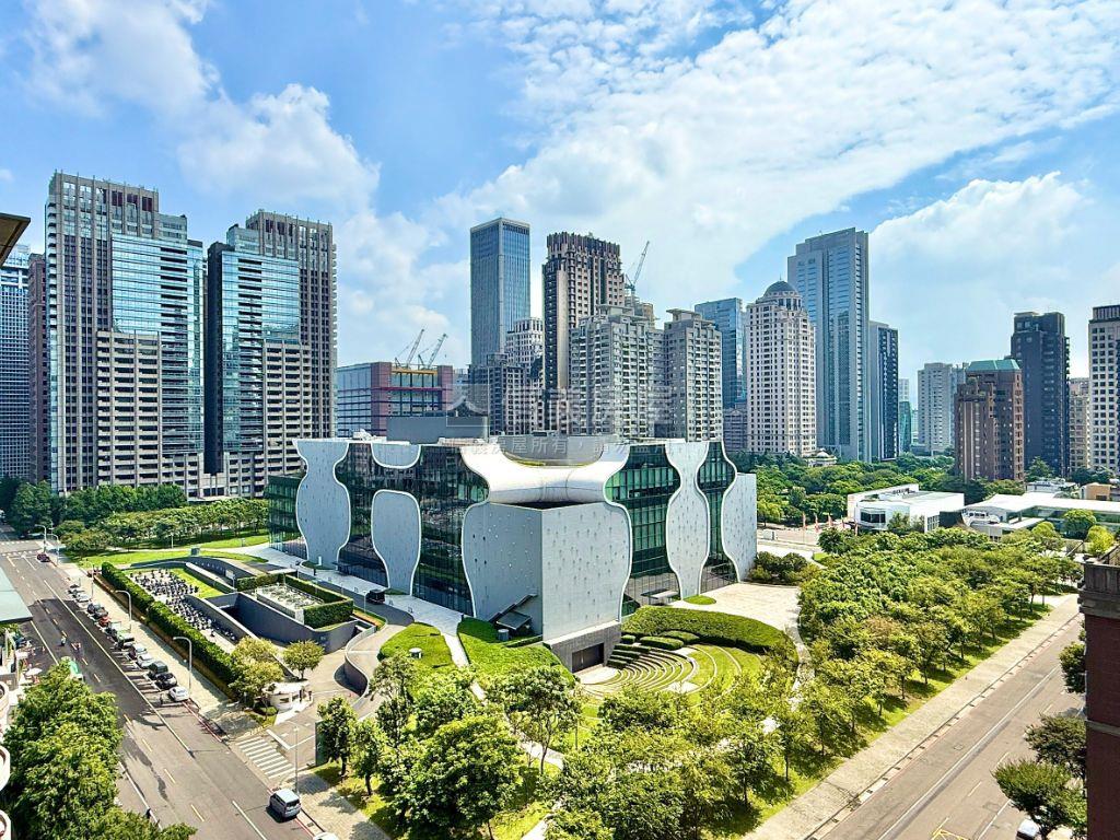 寶輝市政七期歌劇院景觀房屋室內格局與周邊環境