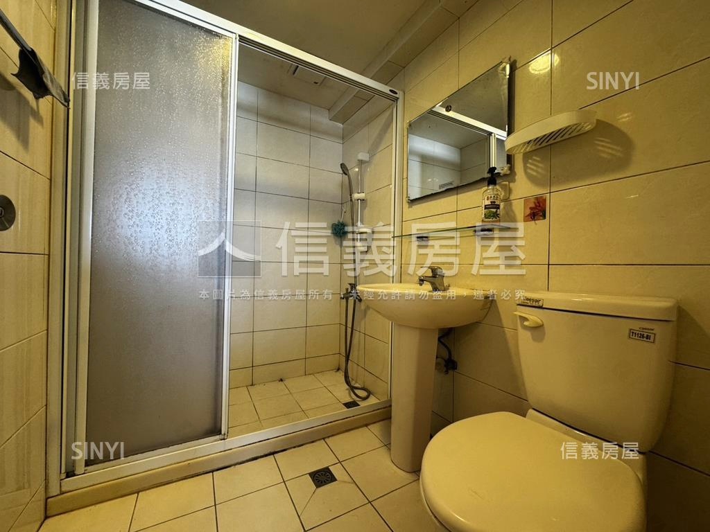 八美仙境三房平車房屋室內格局與周邊環境