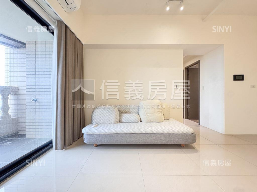 富宇擎天２３樓三房視野戶房屋室內格局與周邊環境