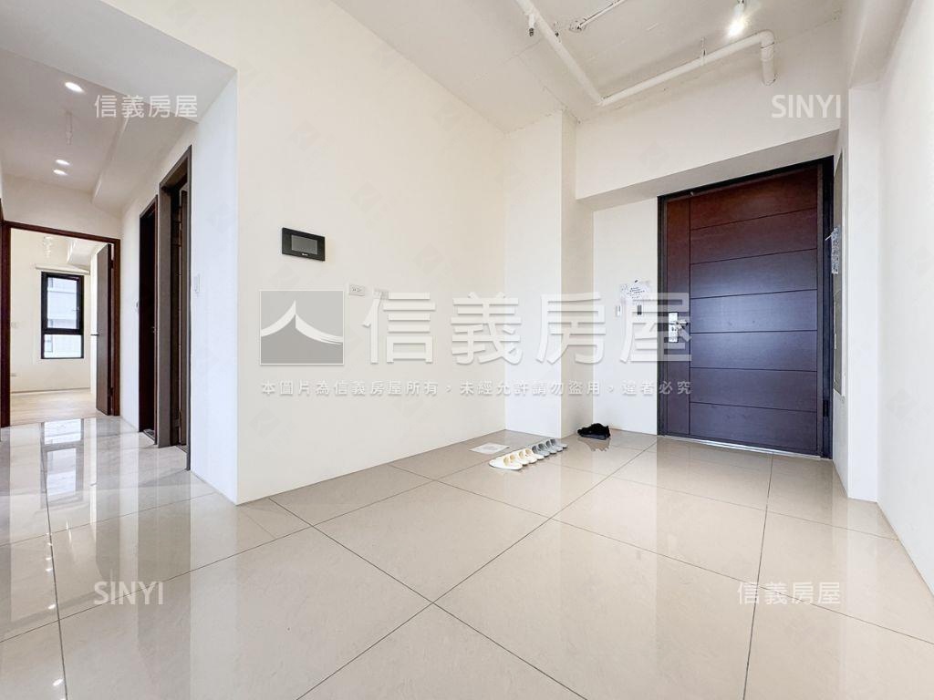 富宇擎天２３樓三房視野戶房屋室內格局與周邊環境