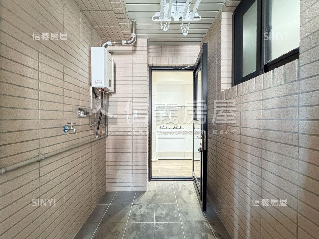 富宇擎天２３樓三房視野戶房屋室內格局與周邊環境