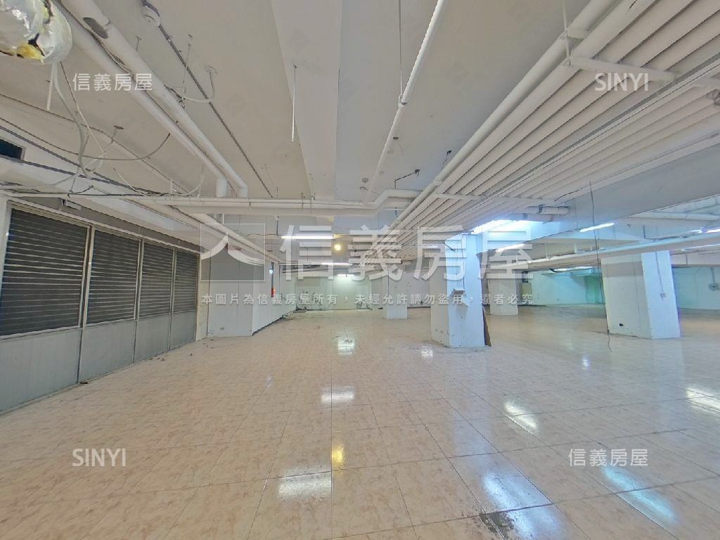 車道可直達景美金棧地下室房屋室內格局與周邊環境