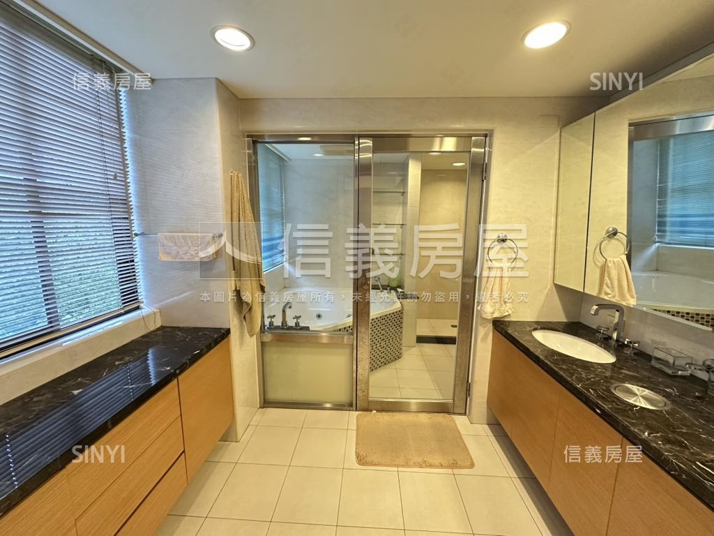 稀有面湖景青山鎮房屋室內格局與周邊環境