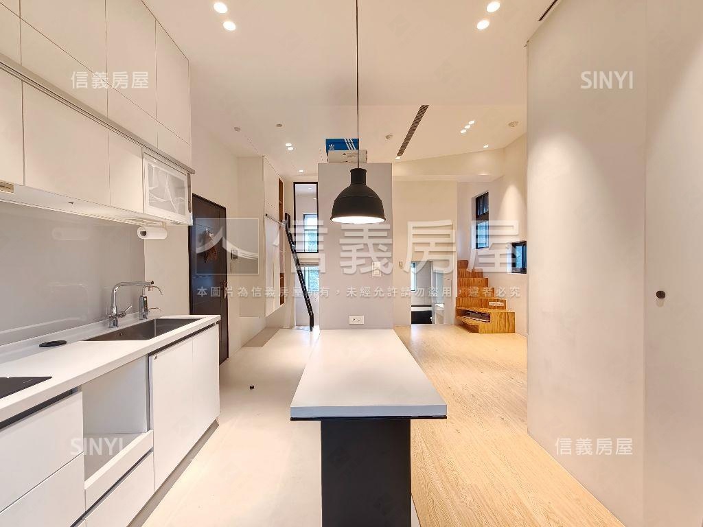 萬隆質感邊間美屋房屋室內格局與周邊環境