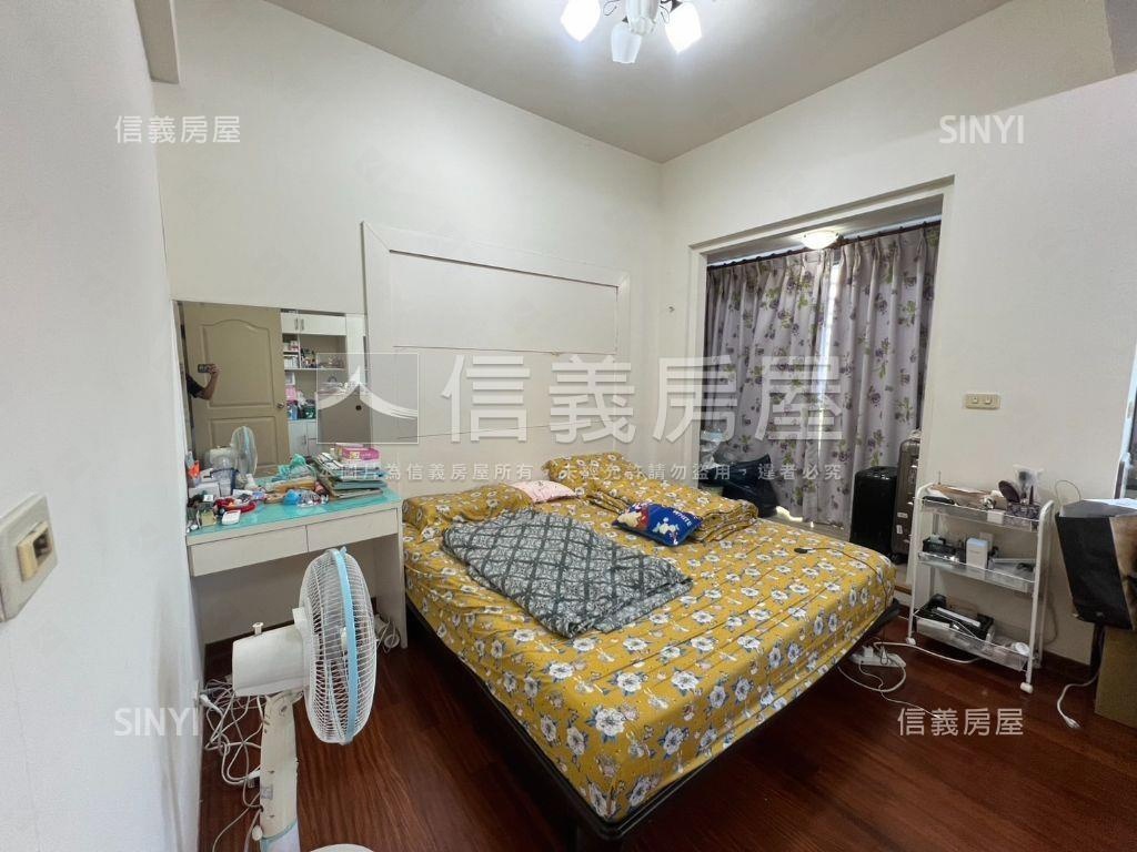 東方紐約三房車位房屋室內格局與周邊環境