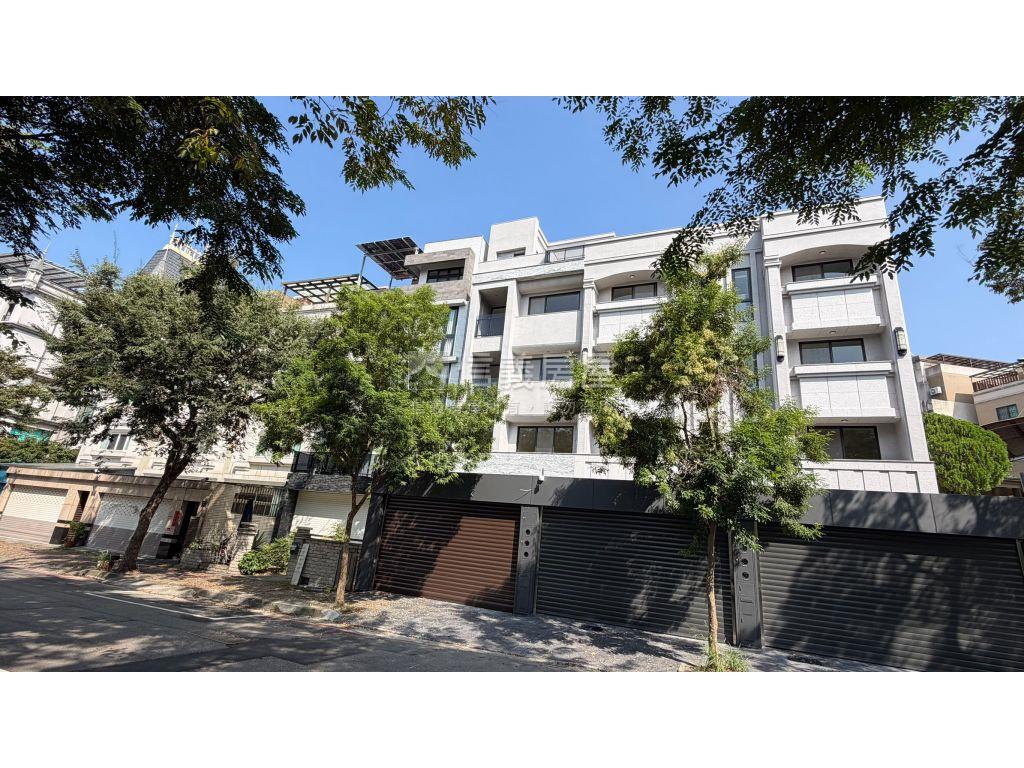 朝南面河岸雙車電梯美墅Ｃ房屋室內格局與周邊環境