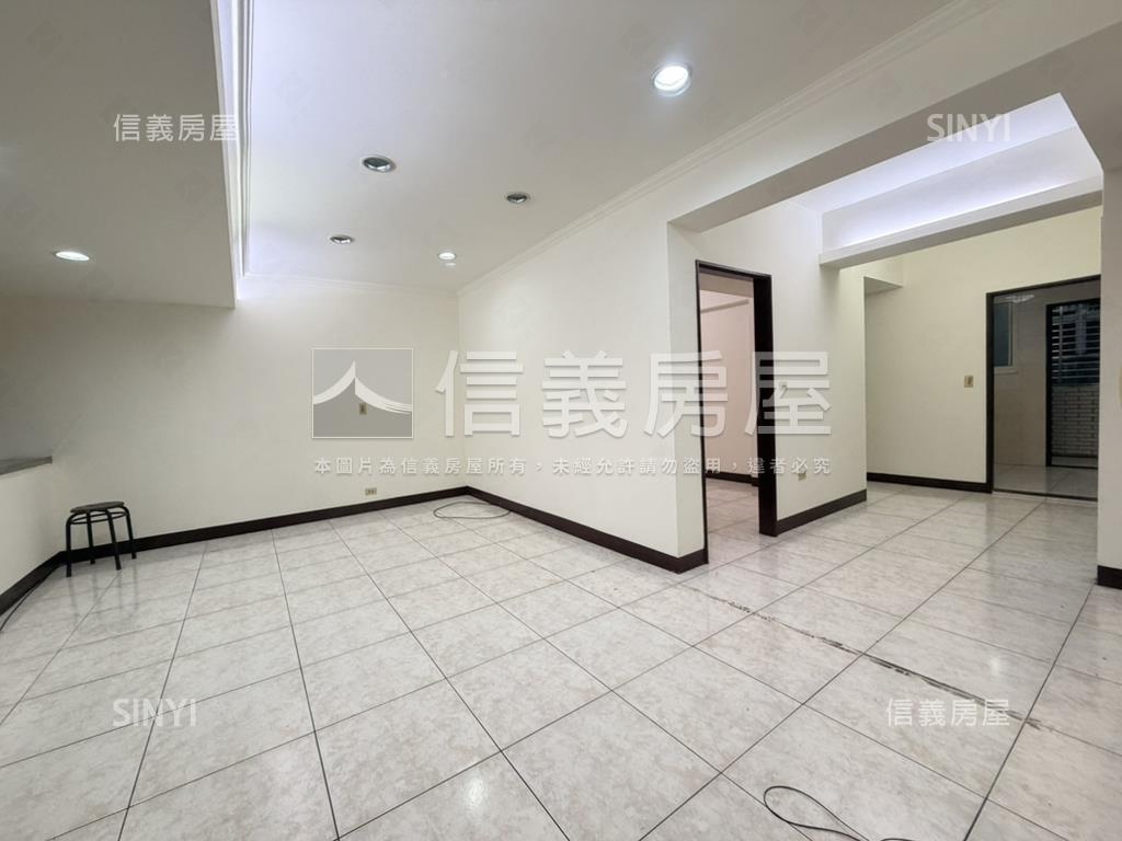 面光榮國小公寓房屋室內格局與周邊環境