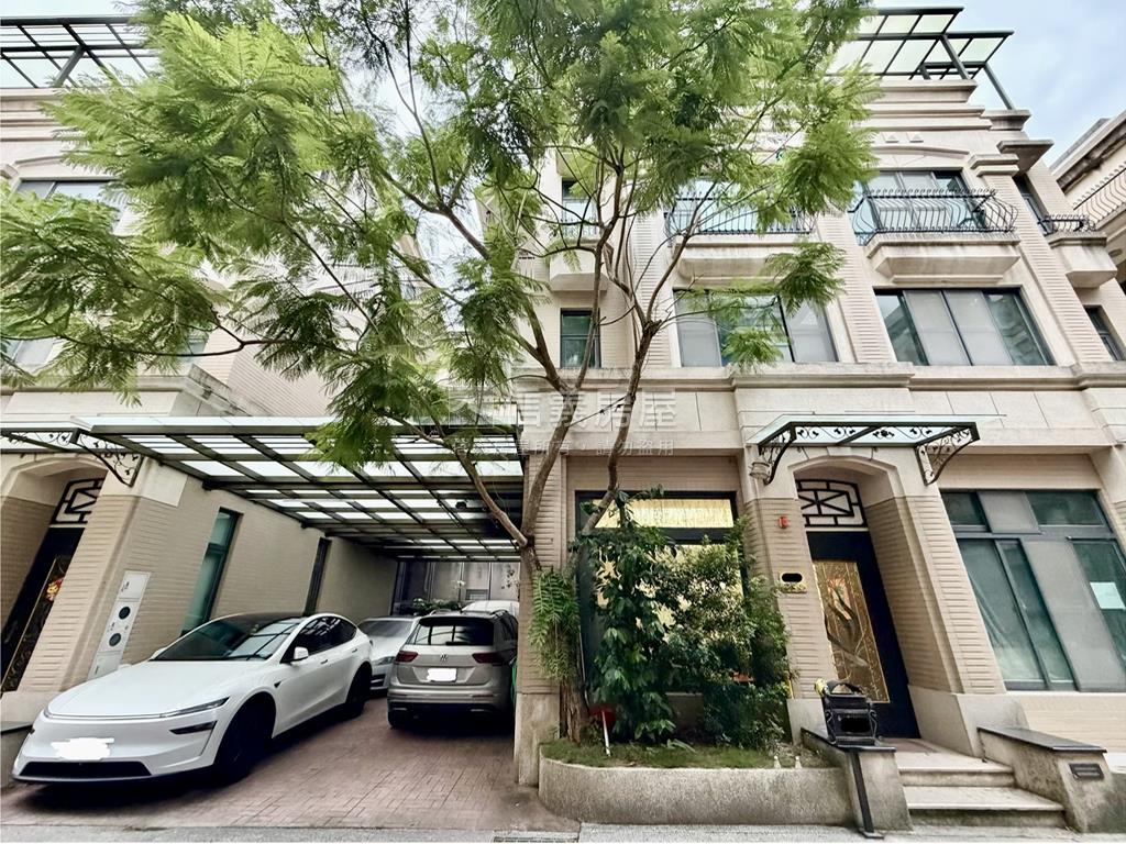世紀願景社區型美透天房屋室內格局與周邊環境