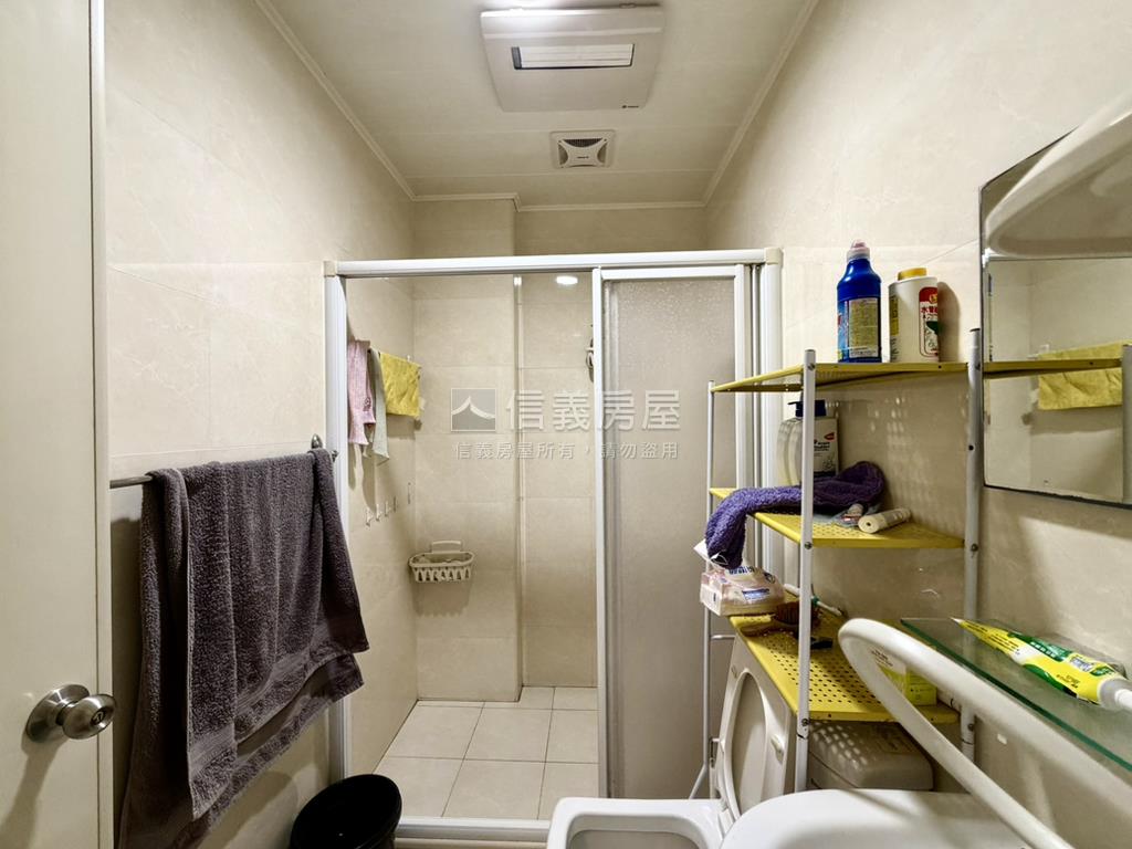 世紀願景社區型美透天房屋室內格局與周邊環境