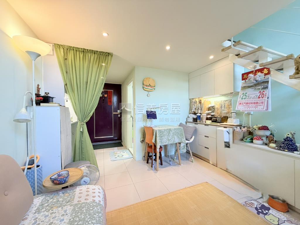 淡大旁自住收租雙效套房房屋室內格局與周邊環境