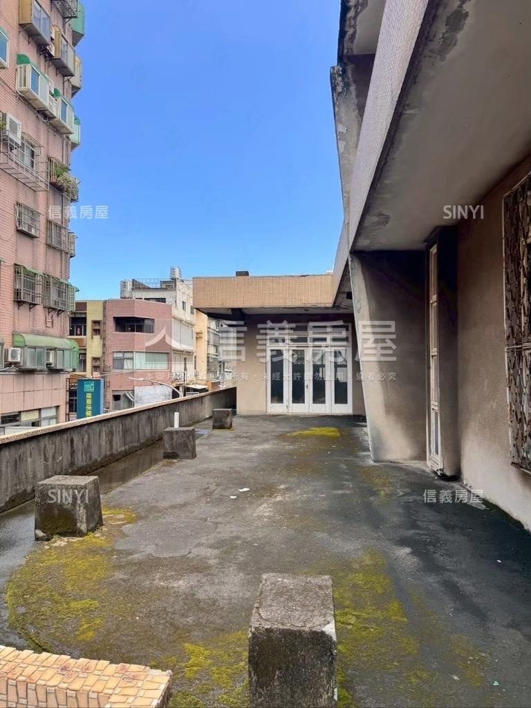 中山路透天房屋室內格局與周邊環境