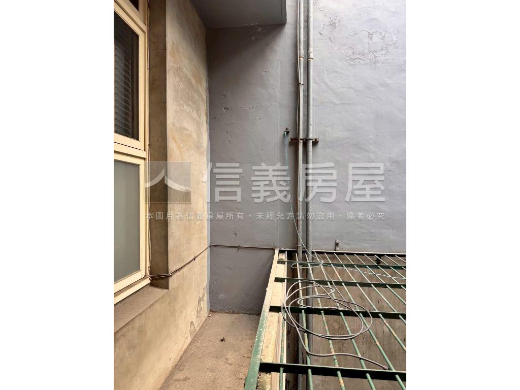 中山路透天房屋室內格局與周邊環境