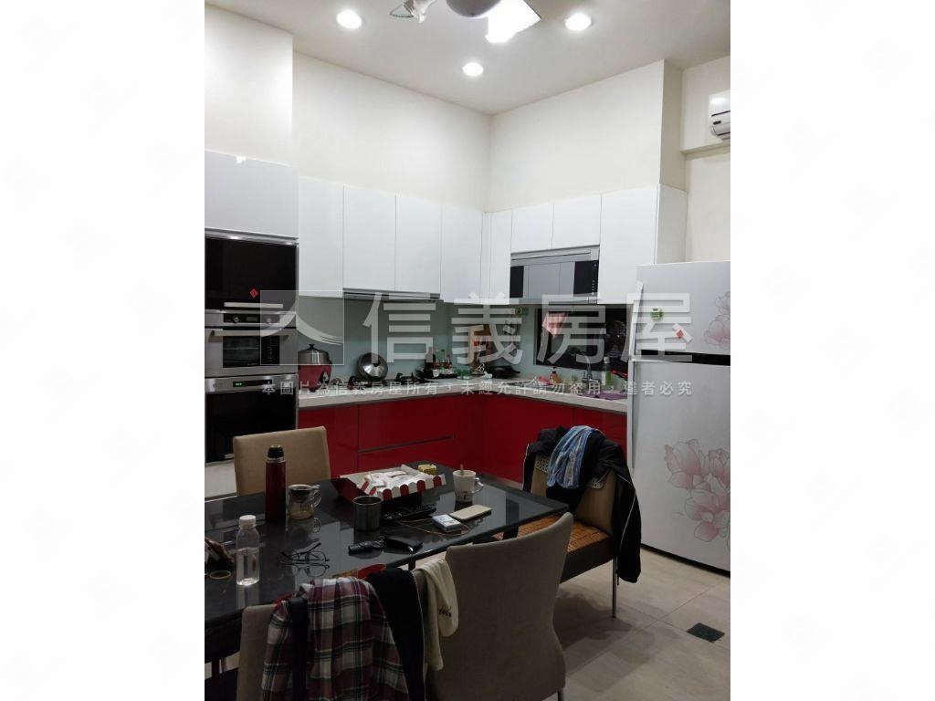 太順路稀有透店釋出房屋室內格局與周邊環境