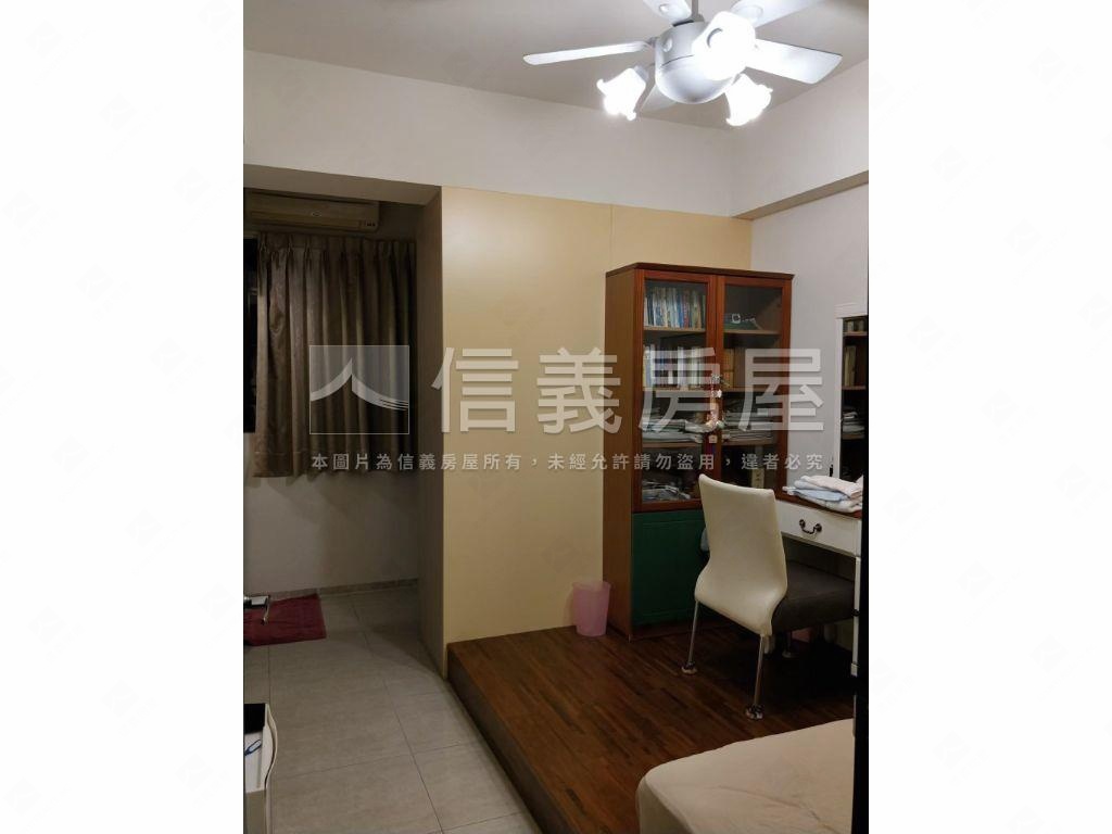 太順路稀有透店釋出房屋室內格局與周邊環境