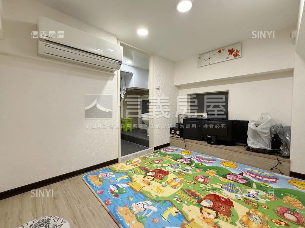 府中捷運站唯美裝潢挑高房屋室內格局與周邊環境