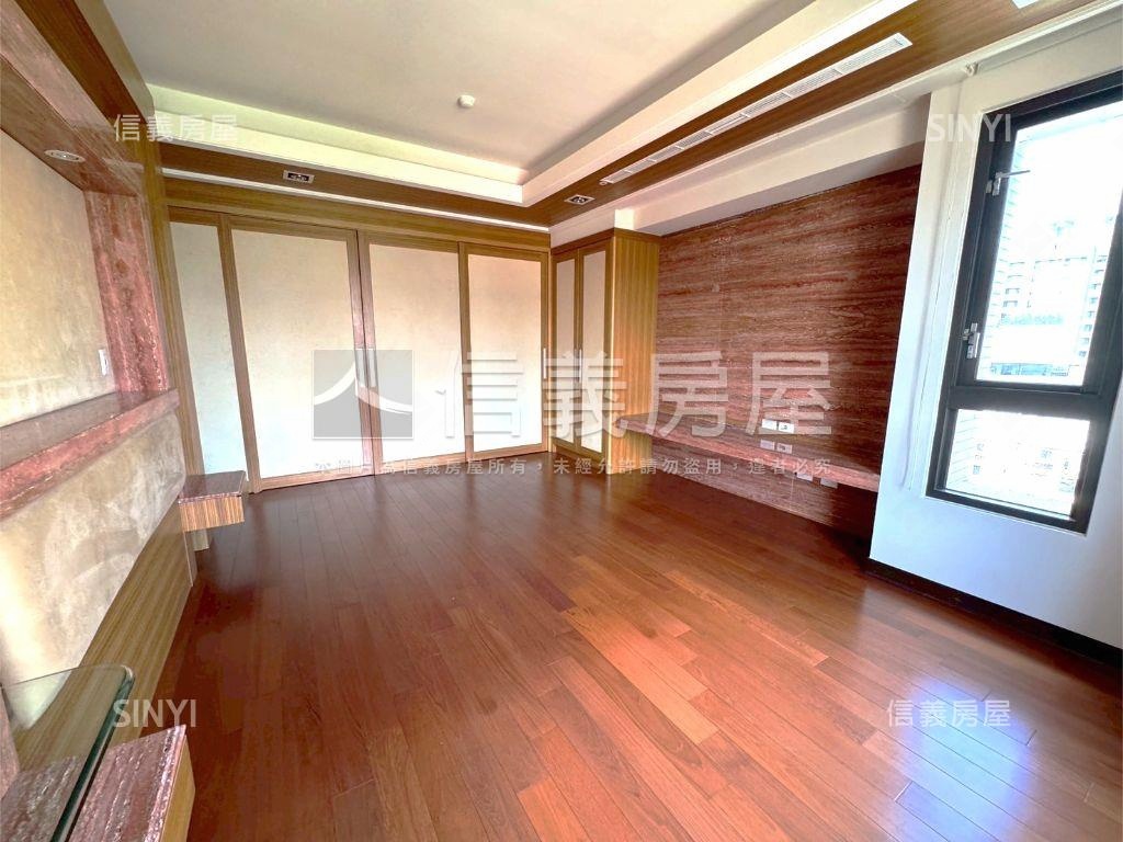 雙橡園Ａ８．七期視野房屋室內格局與周邊環境