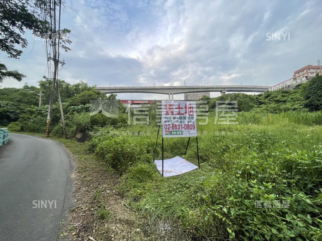 鄧公段上百坪土地誠意出售房屋室內格局與周邊環境