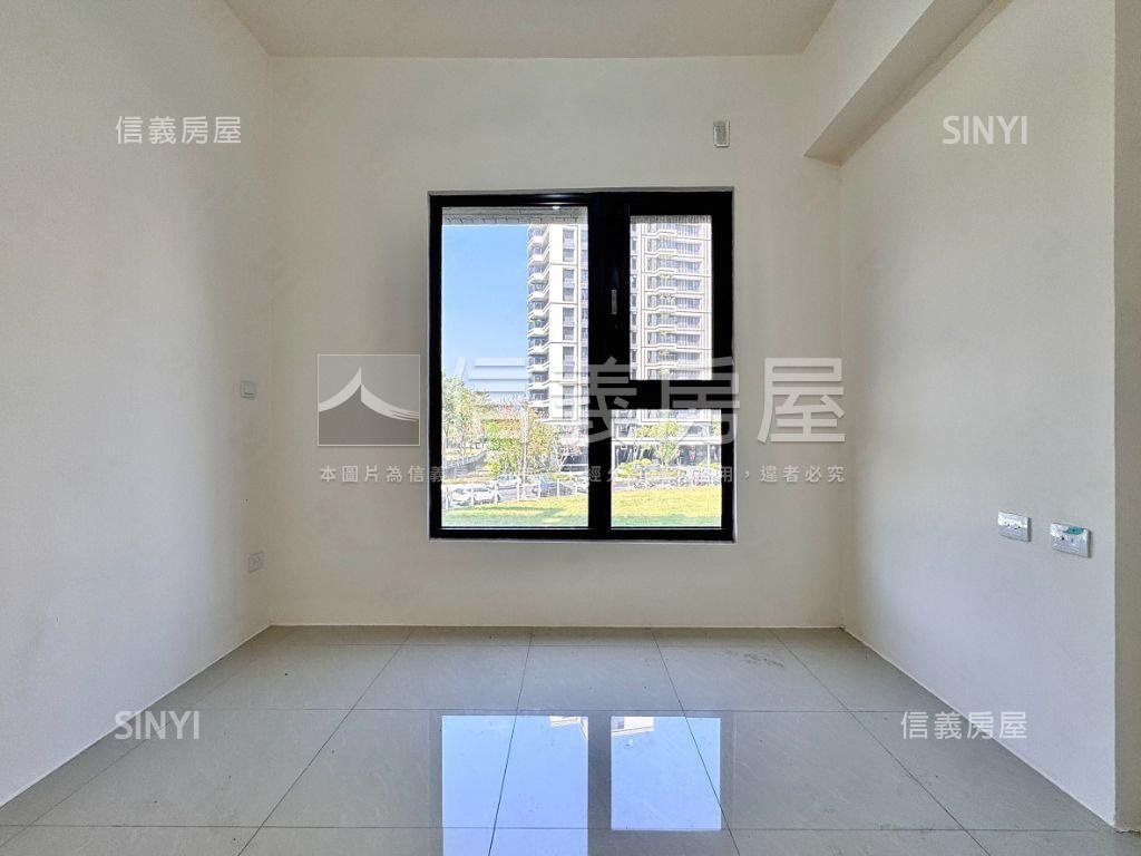 捷運丨雙衛開窗丨２房車位房屋室內格局與周邊環境