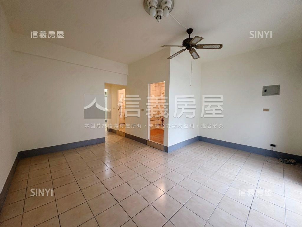 竹東二重國小旁社區透天房屋室內格局與周邊環境