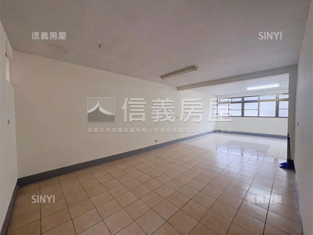 竹東二重國小旁社區透天房屋室內格局與周邊環境