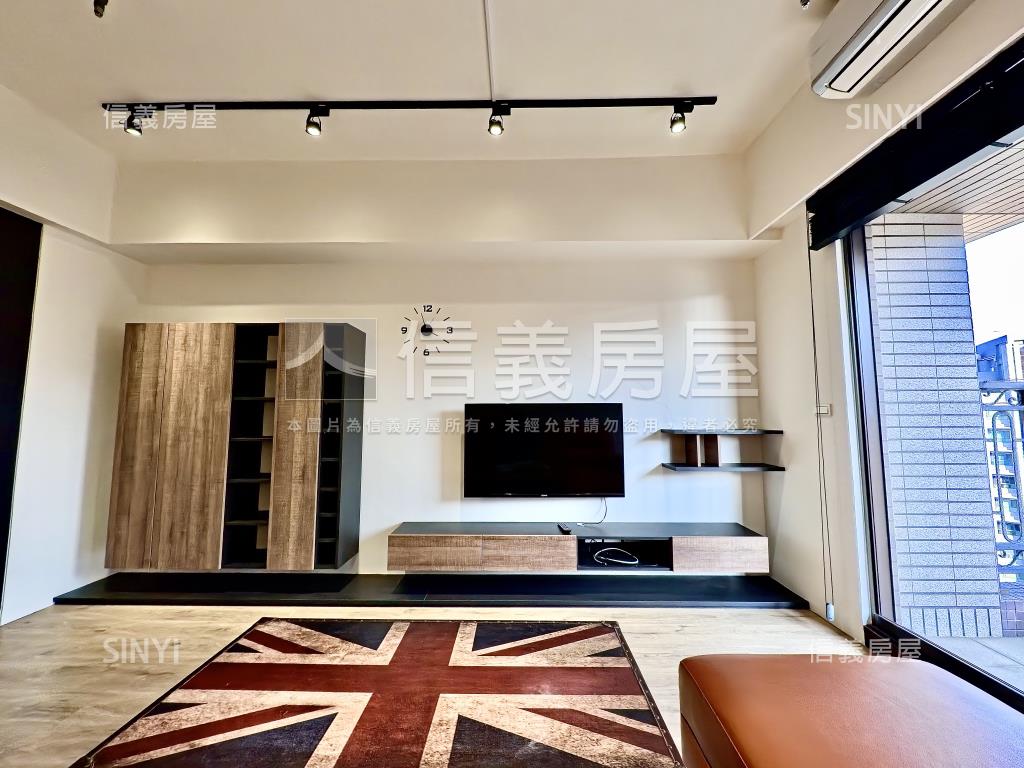 群英漂亮裝潢高樓三房車位房屋室內格局與周邊環境