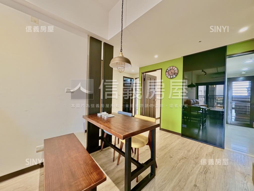 群英漂亮裝潢高樓三房車位房屋室內格局與周邊環境