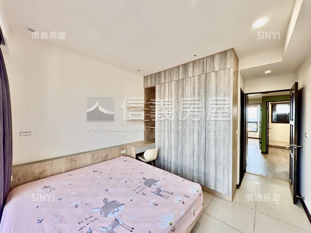 群英漂亮裝潢高樓三房車位房屋室內格局與周邊環境