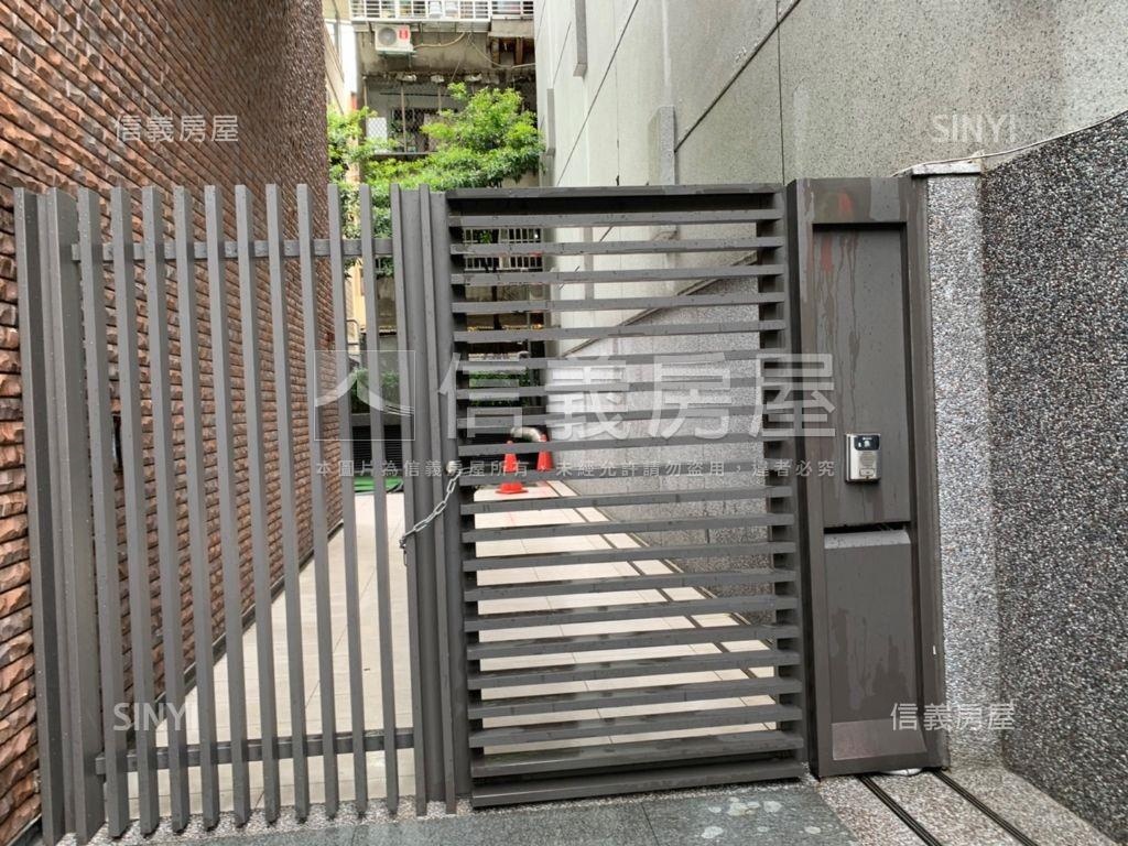 正長春路氣派大樓金店房屋室內格局與周邊環境