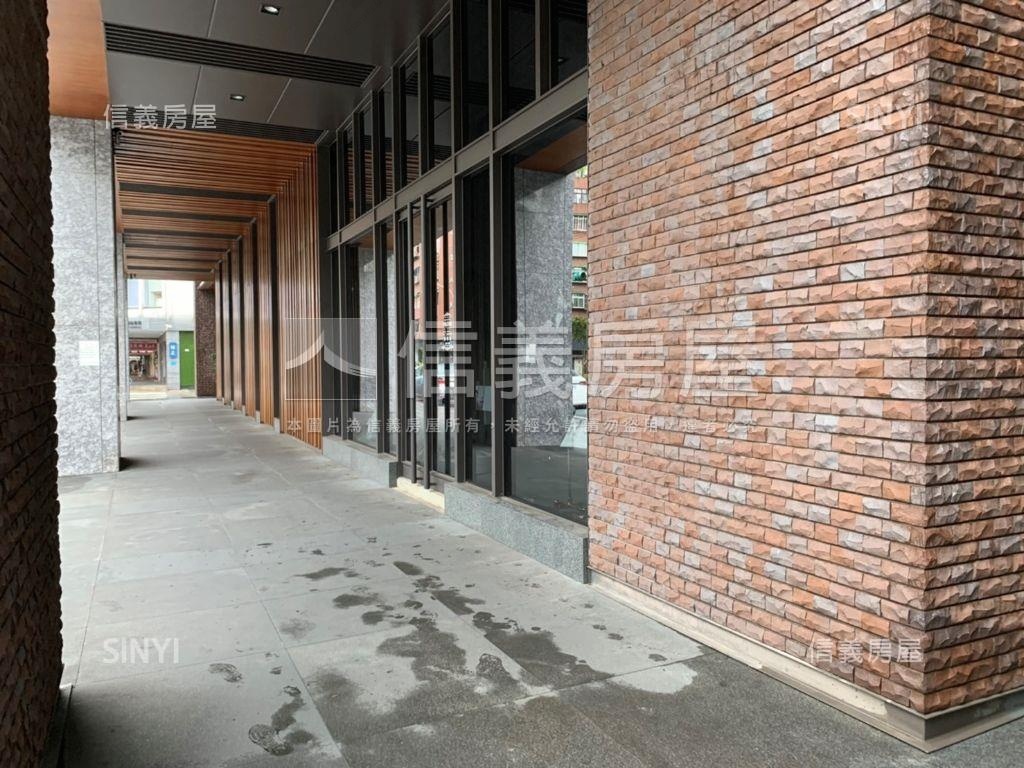 正長春路氣派大樓金店房屋室內格局與周邊環境