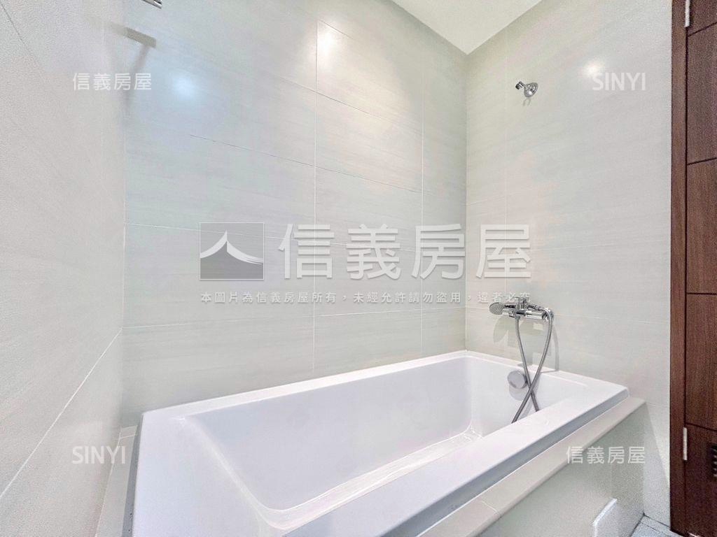 竹科悅揚裝潢兩房車位房屋室內格局與周邊環境