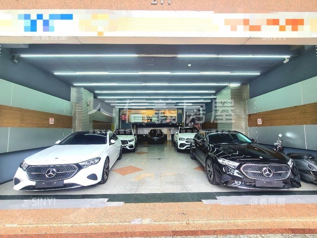 大興西路金店面附車位房屋室內格局與周邊環境