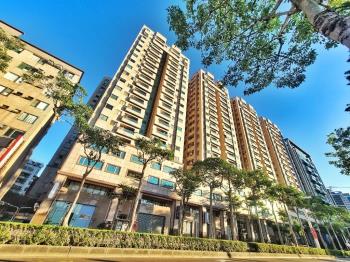 大興西路金店面附車位