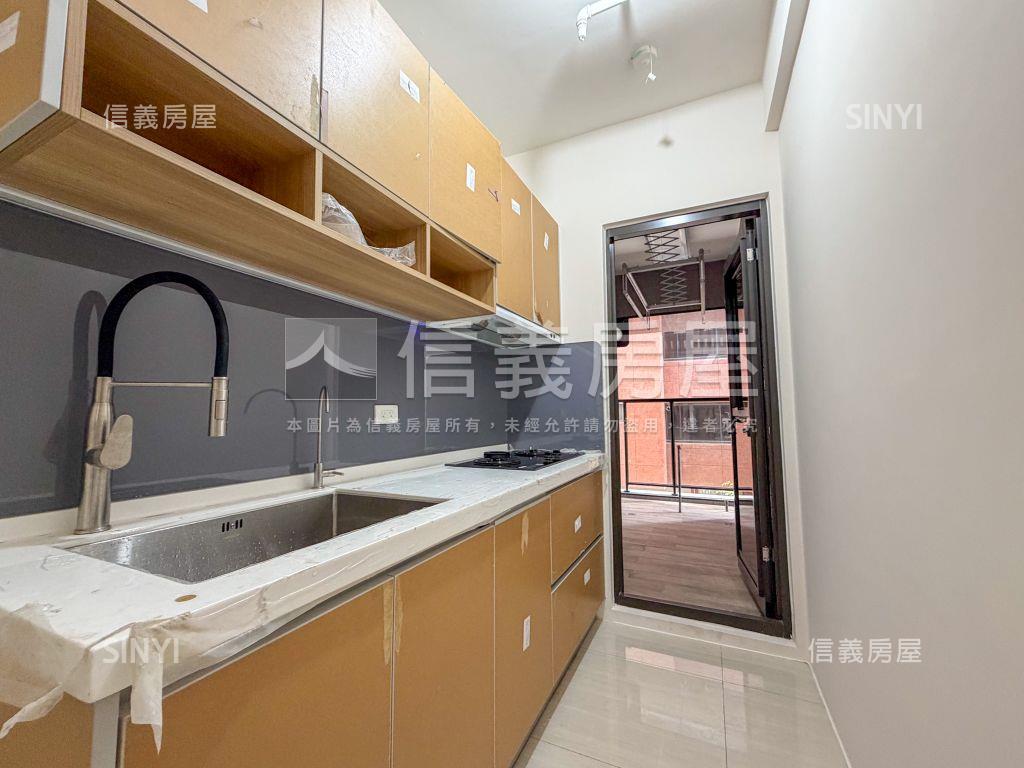 星玥灣誠售兩房車位房屋室內格局與周邊環境