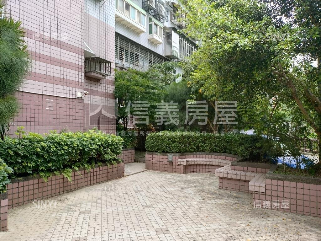 專任＊西湖大第＊珍稀釋出房屋室內格局與周邊環境
