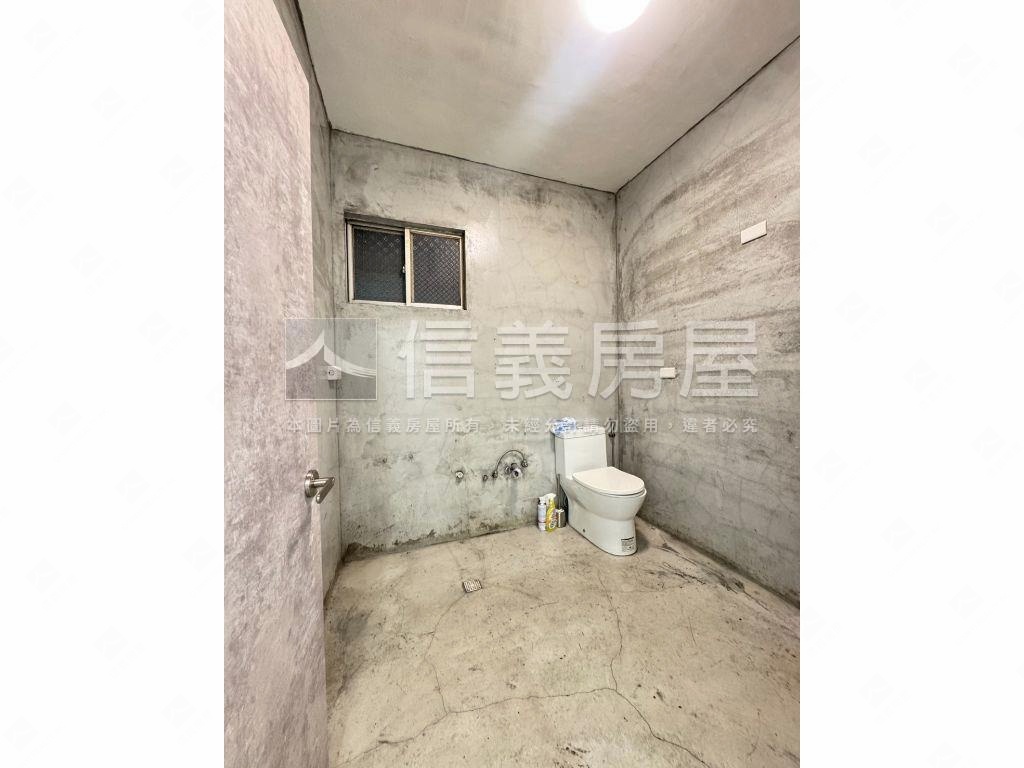 面寬約７米文青一樓店面房屋室內格局與周邊環境