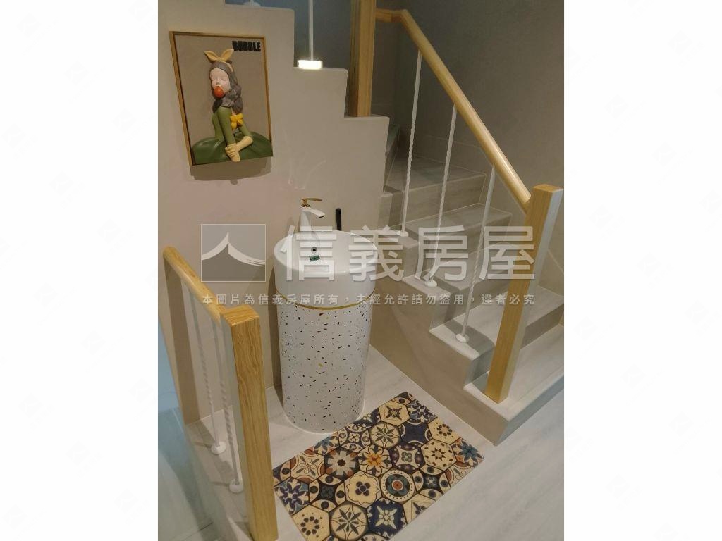 設計師的家裝潢南大路透天房屋室內格局與周邊環境