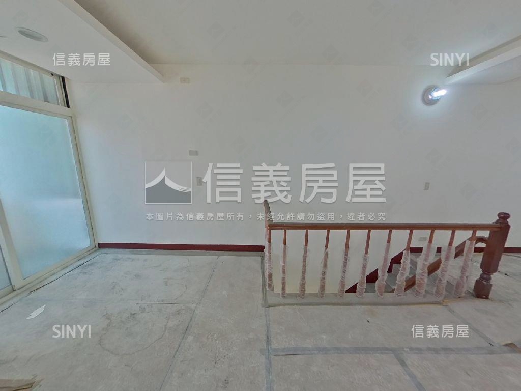 新莊體育館靜巷三角窗透天房屋室內格局與周邊環境