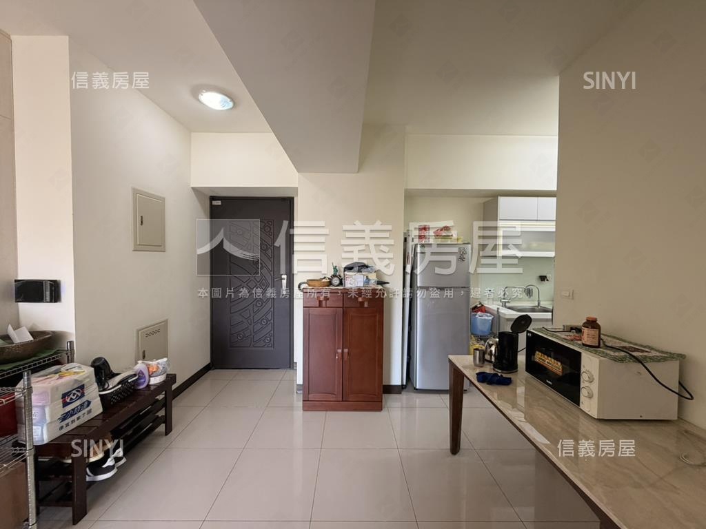 太子綠海★兩房平車房屋室內格局與周邊環境