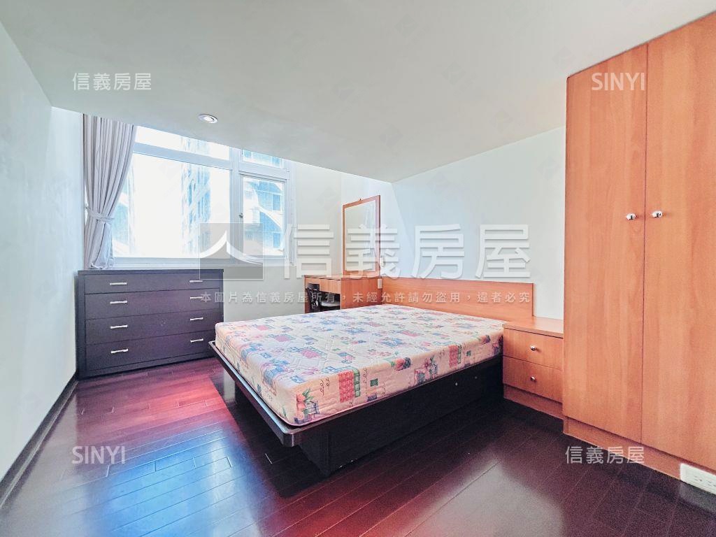 曼哈頓稀有兩房釋出房屋室內格局與周邊環境