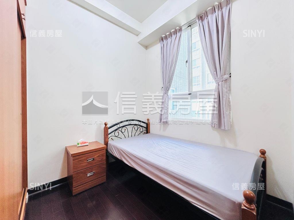 曼哈頓稀有兩房釋出房屋室內格局與周邊環境