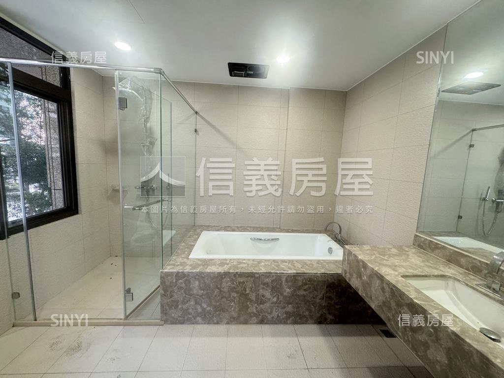 稀有釋出中央公園露臺戶房屋室內格局與周邊環境