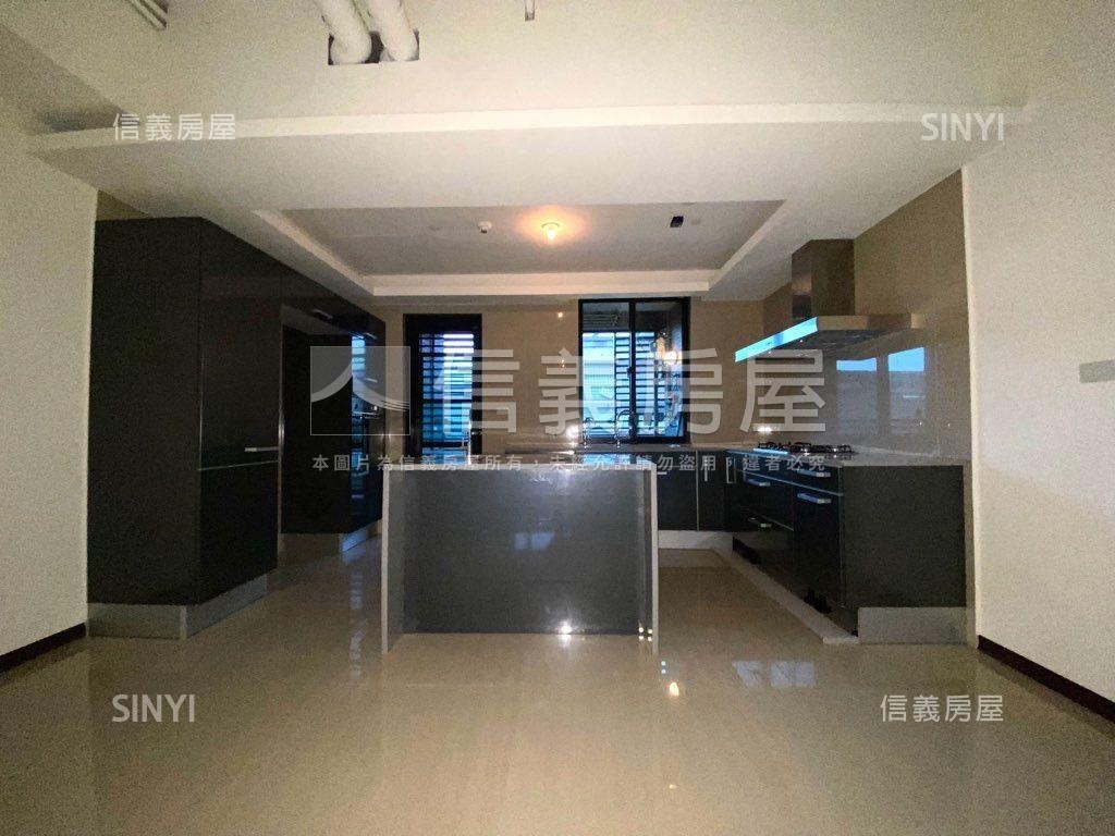 近北士科鄉林層峰房屋室內格局與周邊環境