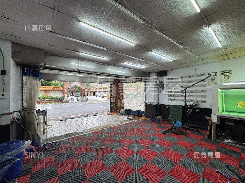 明峰金店面房屋室內格局與周邊環境