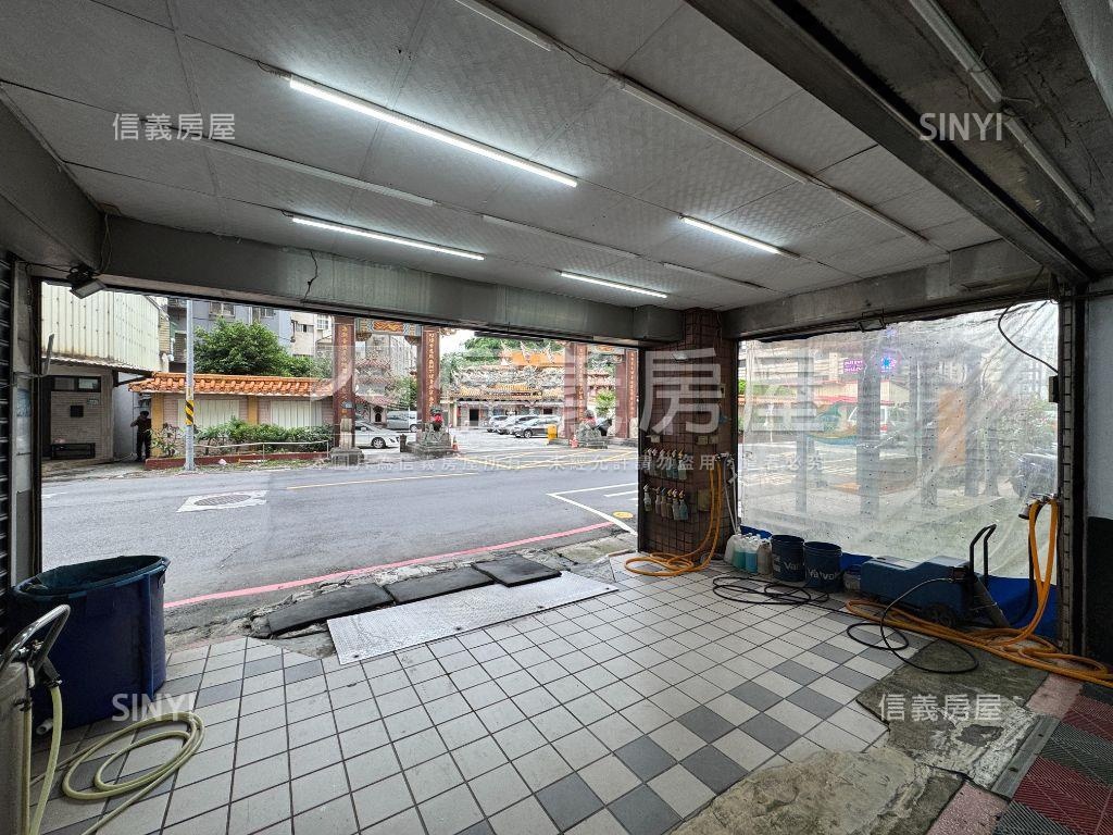 明峰金店面房屋室內格局與周邊環境