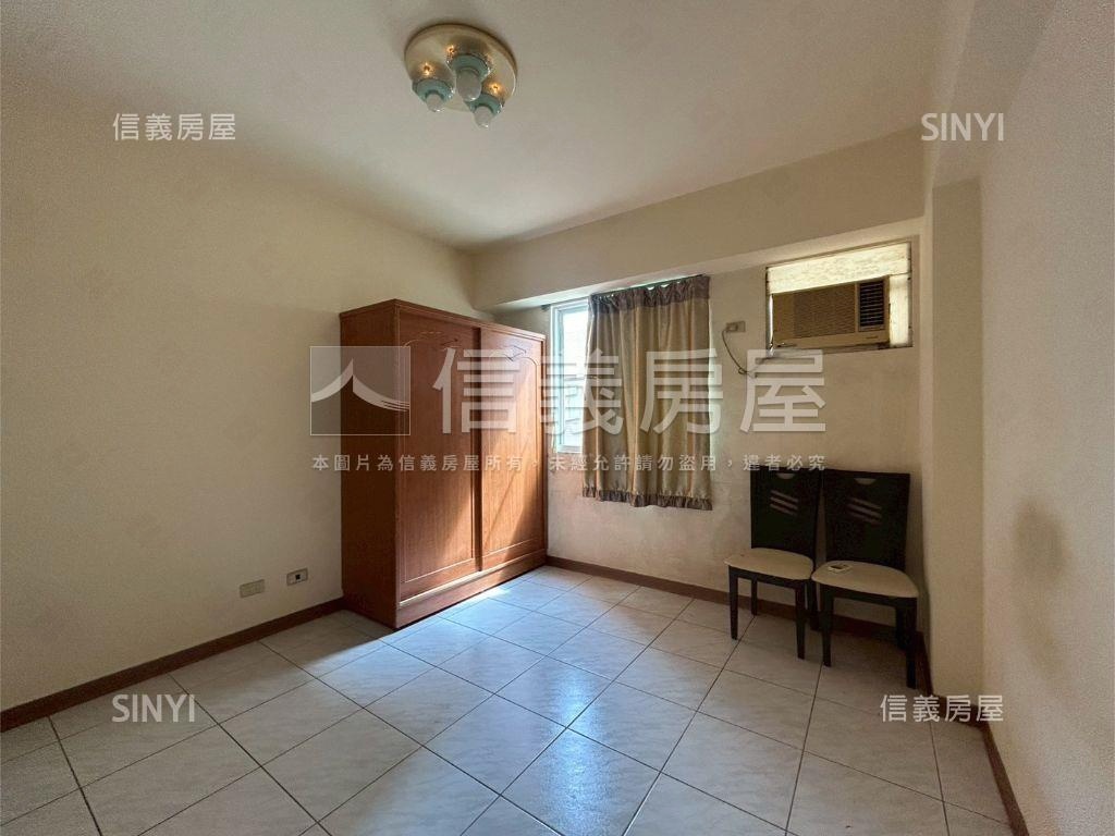 近交流道飛躍２１三房房屋室內格局與周邊環境