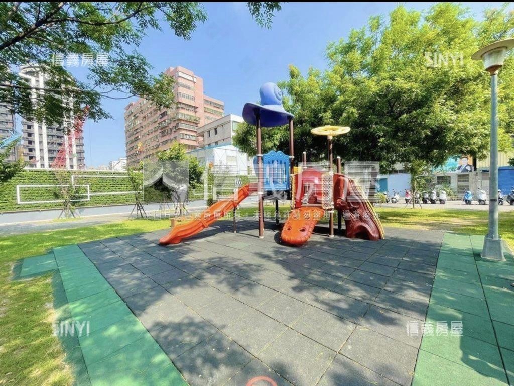 新潤ＲＩＶＥＲＯＮＥ房屋室內格局與周邊環境