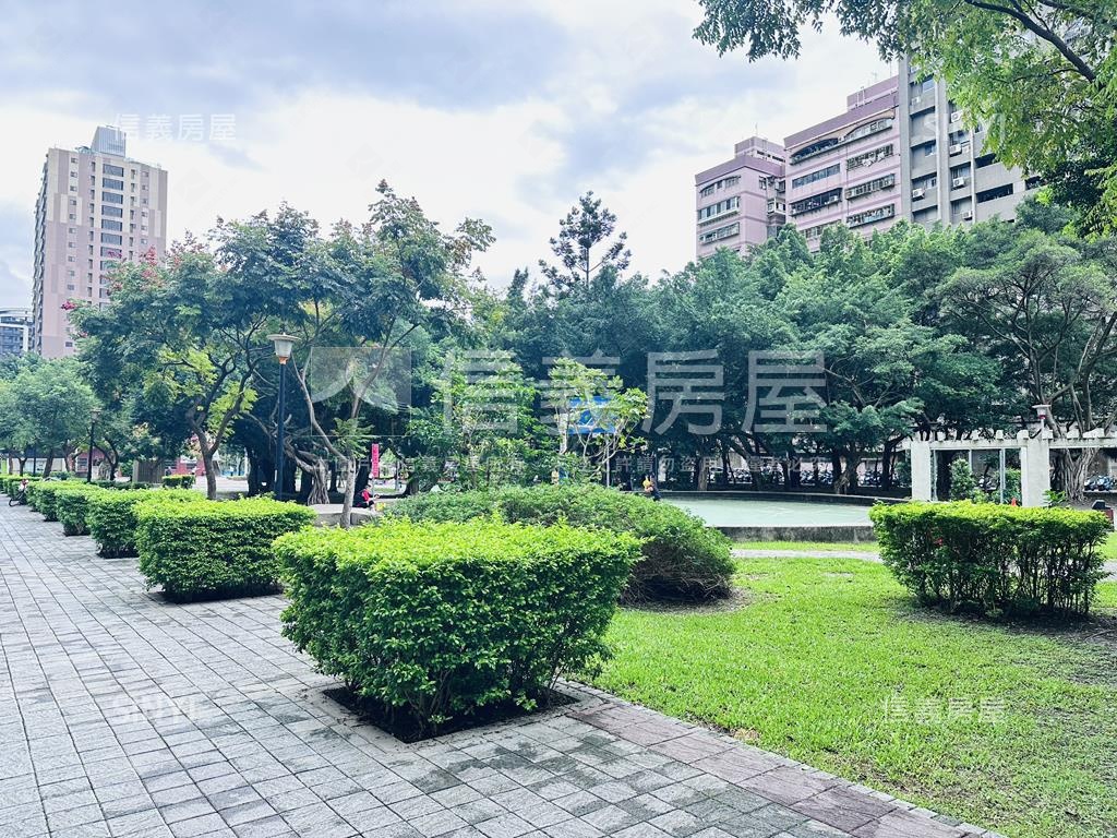 新潤ＲＩＶＥＲＯＮＥ房屋室內格局與周邊環境