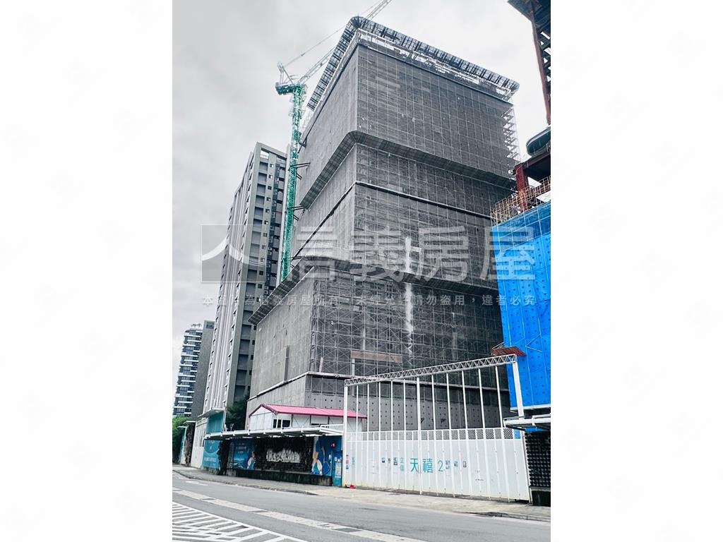 新潤ＲＩＶＥＲＯＮＥ房屋室內格局與周邊環境