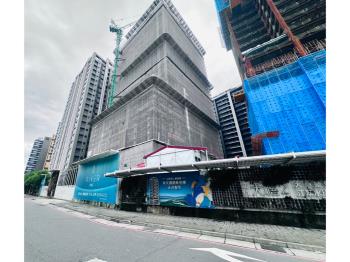 新潤ＲＩＶＥＲＯＮＥ